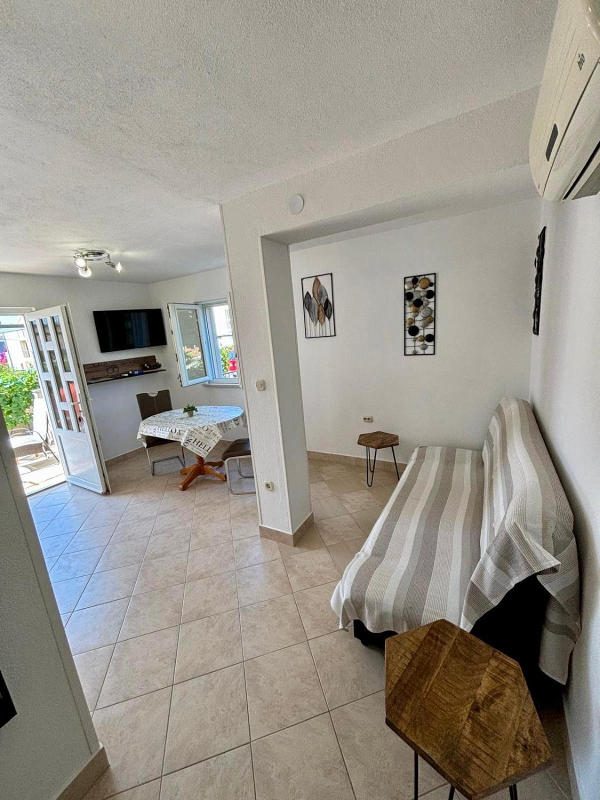 Hvar Apartments Felix Хвар Экстерьер фото