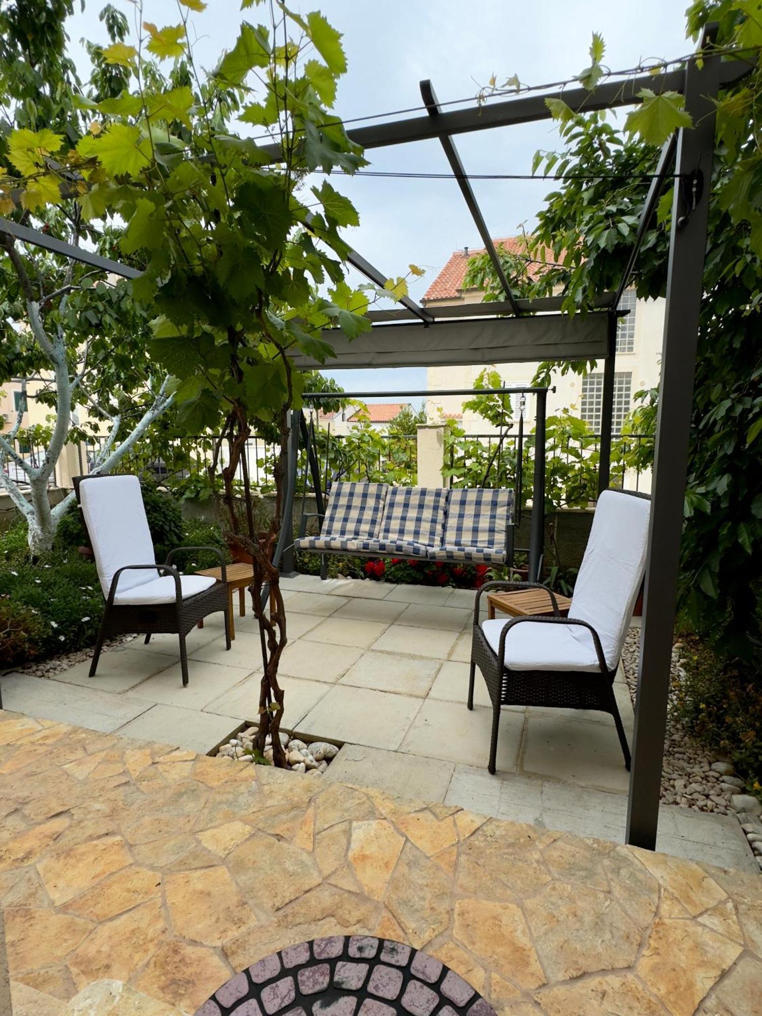 Hvar Apartments Felix Хвар Экстерьер фото